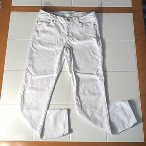 Super soft and stretchy...